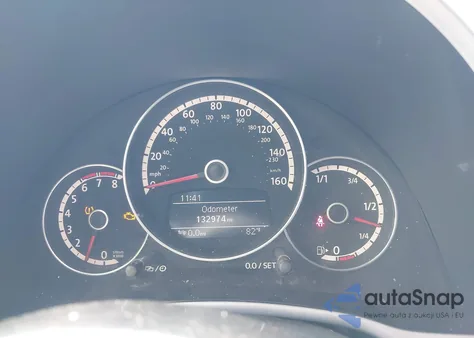 2013 Volkswagen Beetle 2.0T z USA, uszkodzony, nr VIN 3VW867AT5DM814227